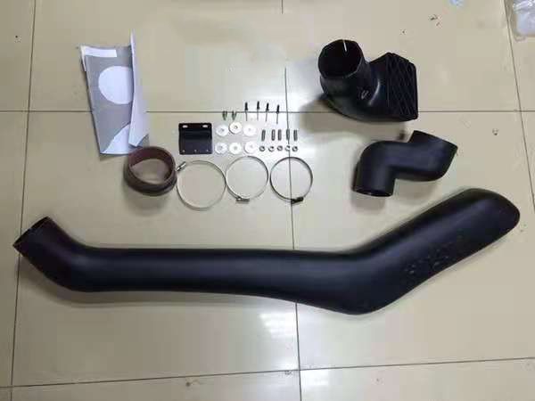 Universal Car Snorkel LLDPE Head Waterproof Dust Proof For 4WD Diesel